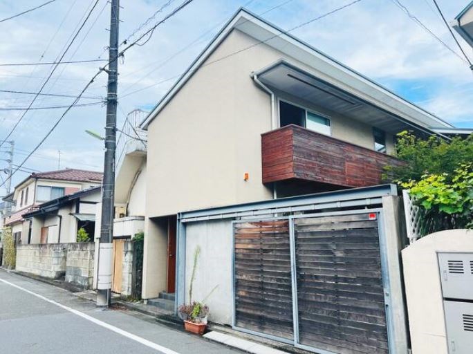 Exterior of Okusawa 4-chome House