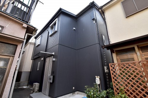Exterior of Nakacho 1-chome House