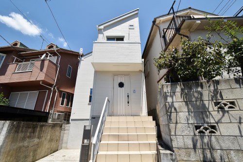 Exterior of Kugahara 4-chome House