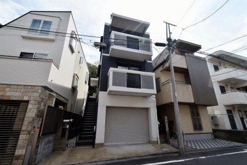 Exterior of 富ヶ谷１丁目戸建