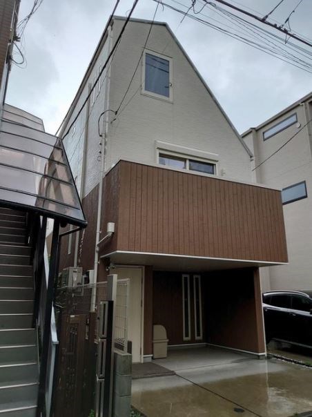 Exterior of Futaba 4-chome House