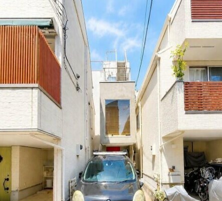 Houses for Sale in Tokyo - PLAZA HOMES